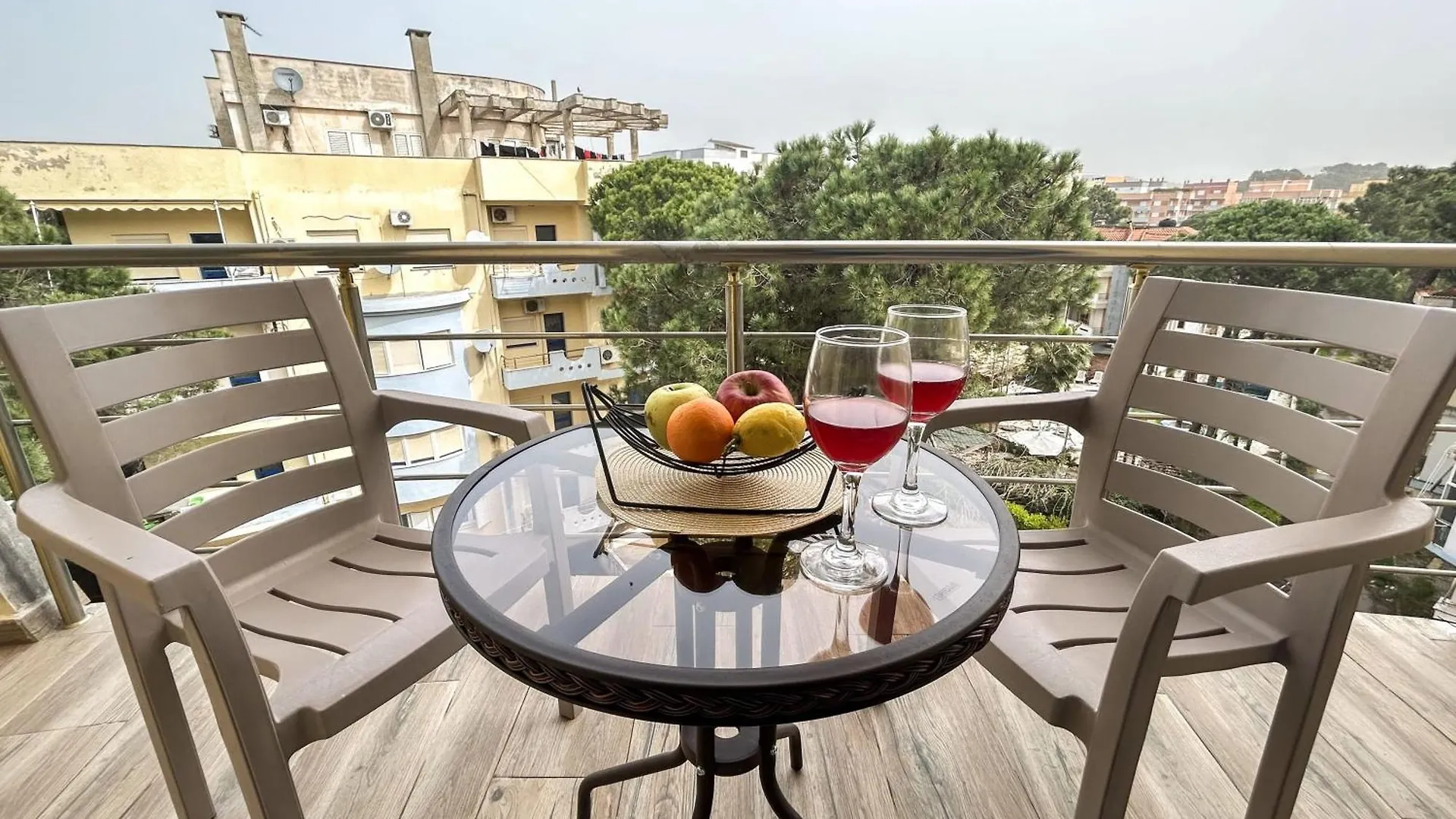 Magical 1063 Apartamento Golem  Albânia